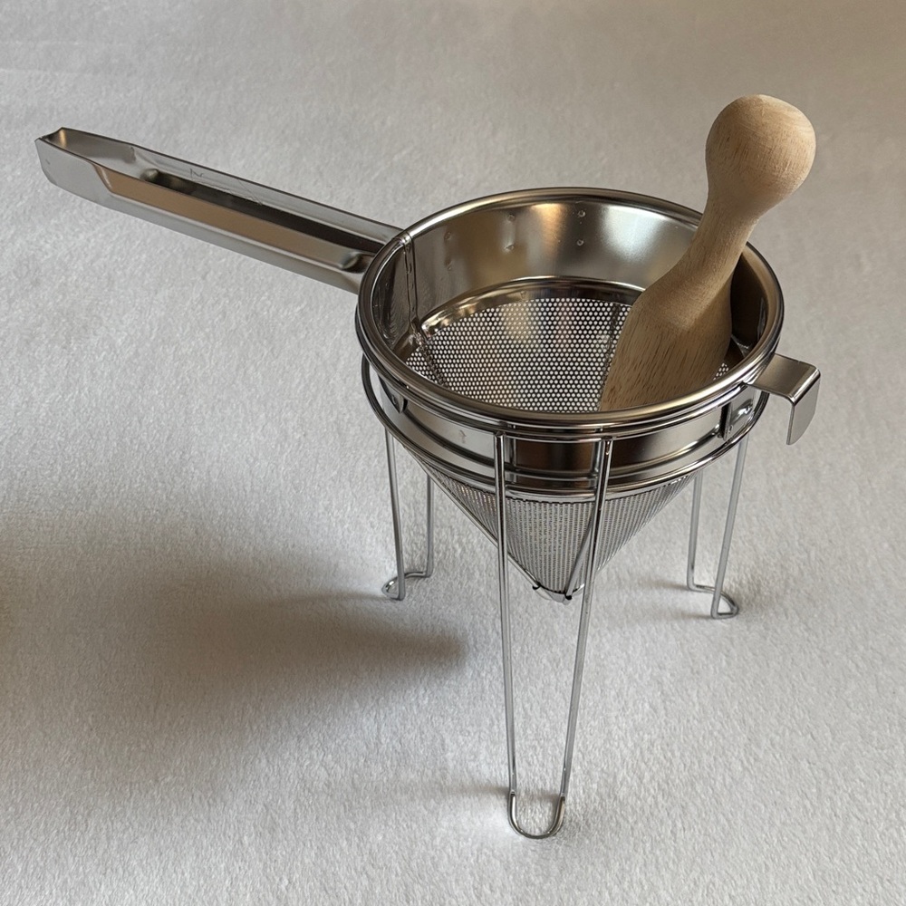 Stainless Steel Soup Stock Strainer with Wooden Pestle